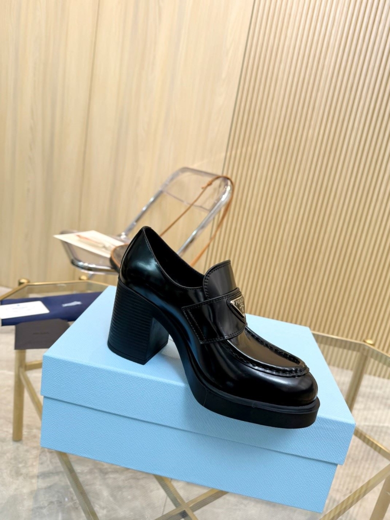 Pra*a heeled shoes